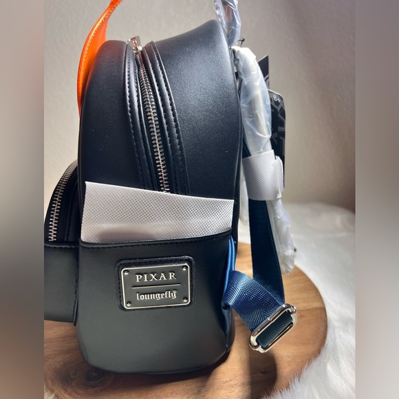 Loungefly Disney Pixar The Incredibles Villains Scene Syndrome Mini Backpack NWT - Picture 3 of 7